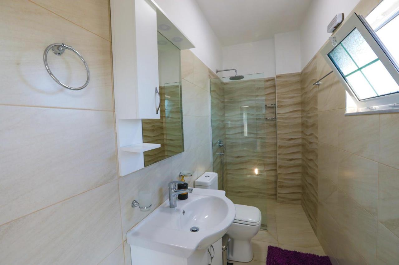 Vila Enxhi Ksamil Exteriér fotografie